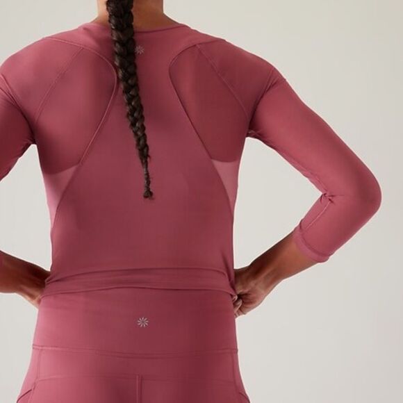 ATHLETA Pacer Mesh Top, Berry Rose, Size Large - Picture 2 of 10